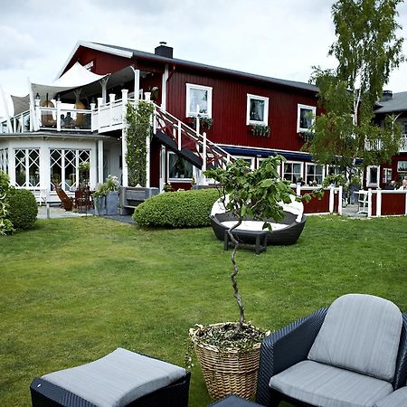 Bomans Hotell I Троса Екстериор снимка